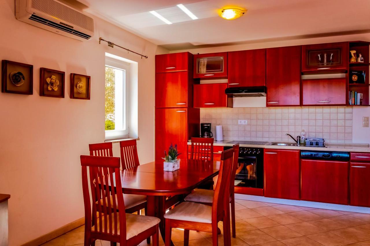 Abby Apartment Kornic Bagian luar foto